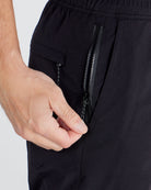 Black [inseam - 7"]